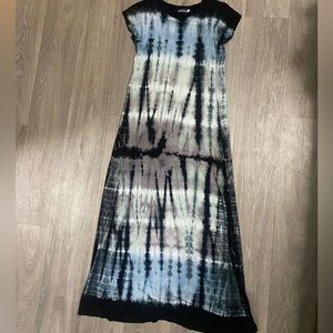 Earthbound Trading Co Tie Dye Maxi Dress
